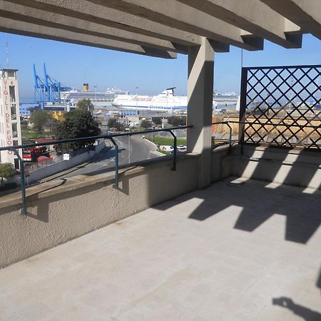 Hotel Traghetto Civitavecchia Exterior photo