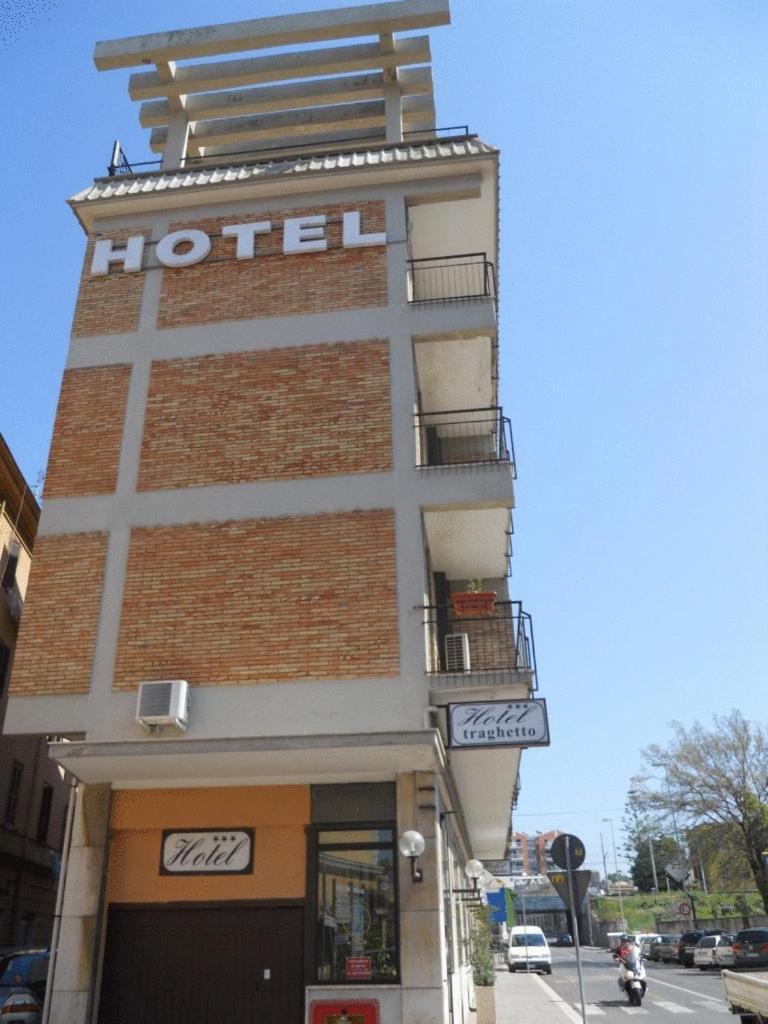 Hotel Traghetto Civitavecchia Exterior photo